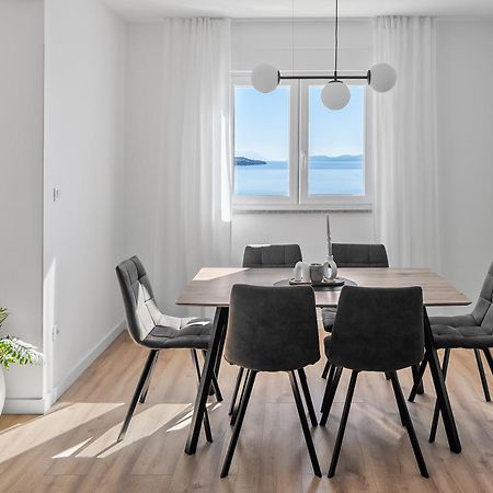 Apartments Bakota Omis Exterior photo