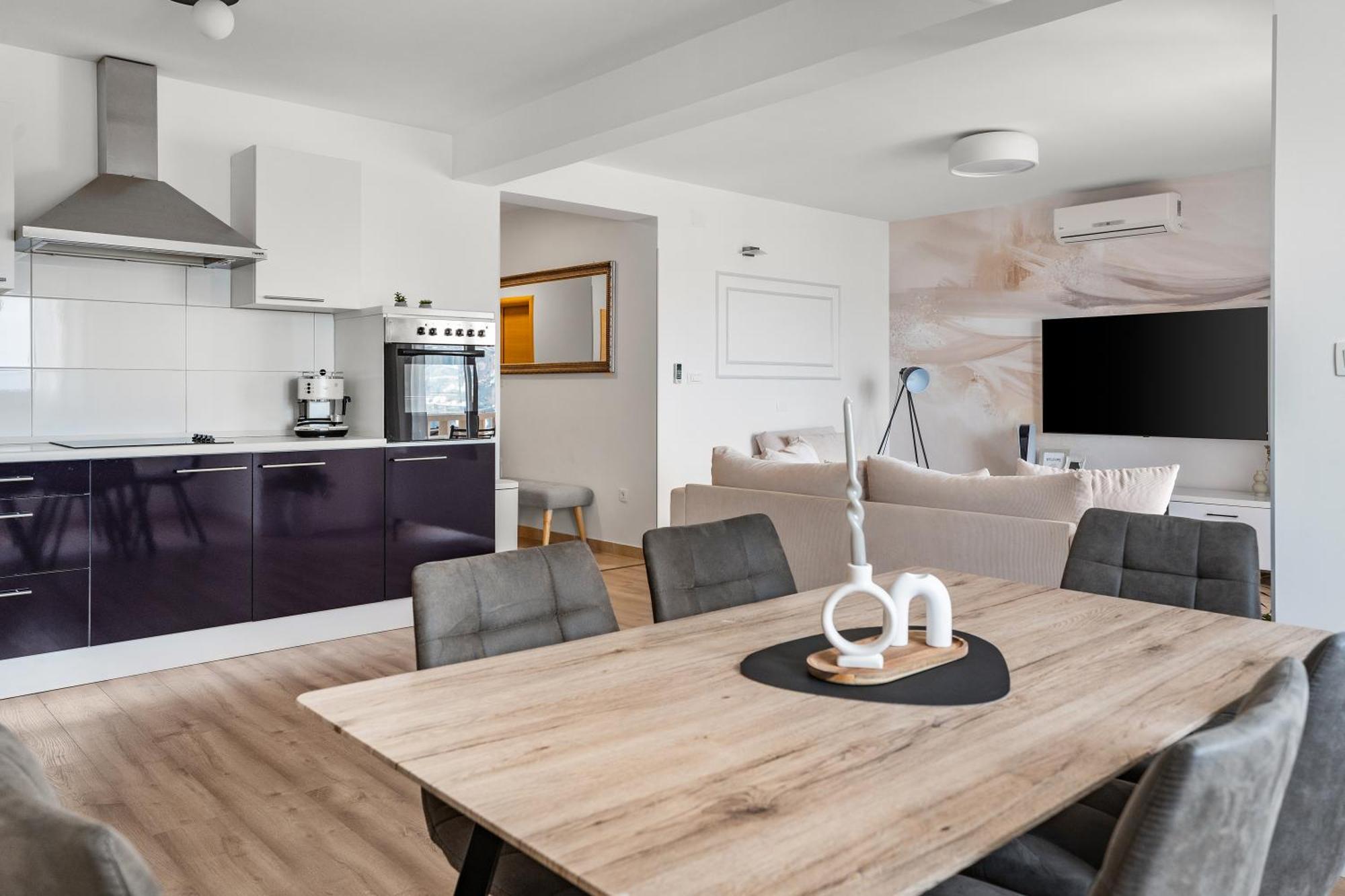 Apartments Bakota Omis Exterior photo