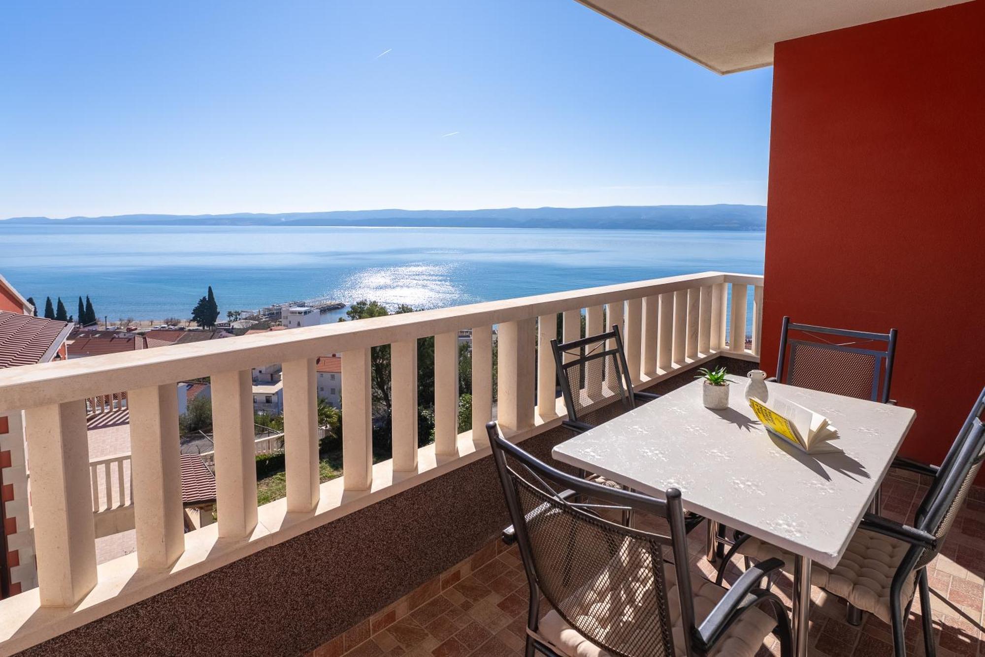 Apartments Bakota Omis Exterior photo