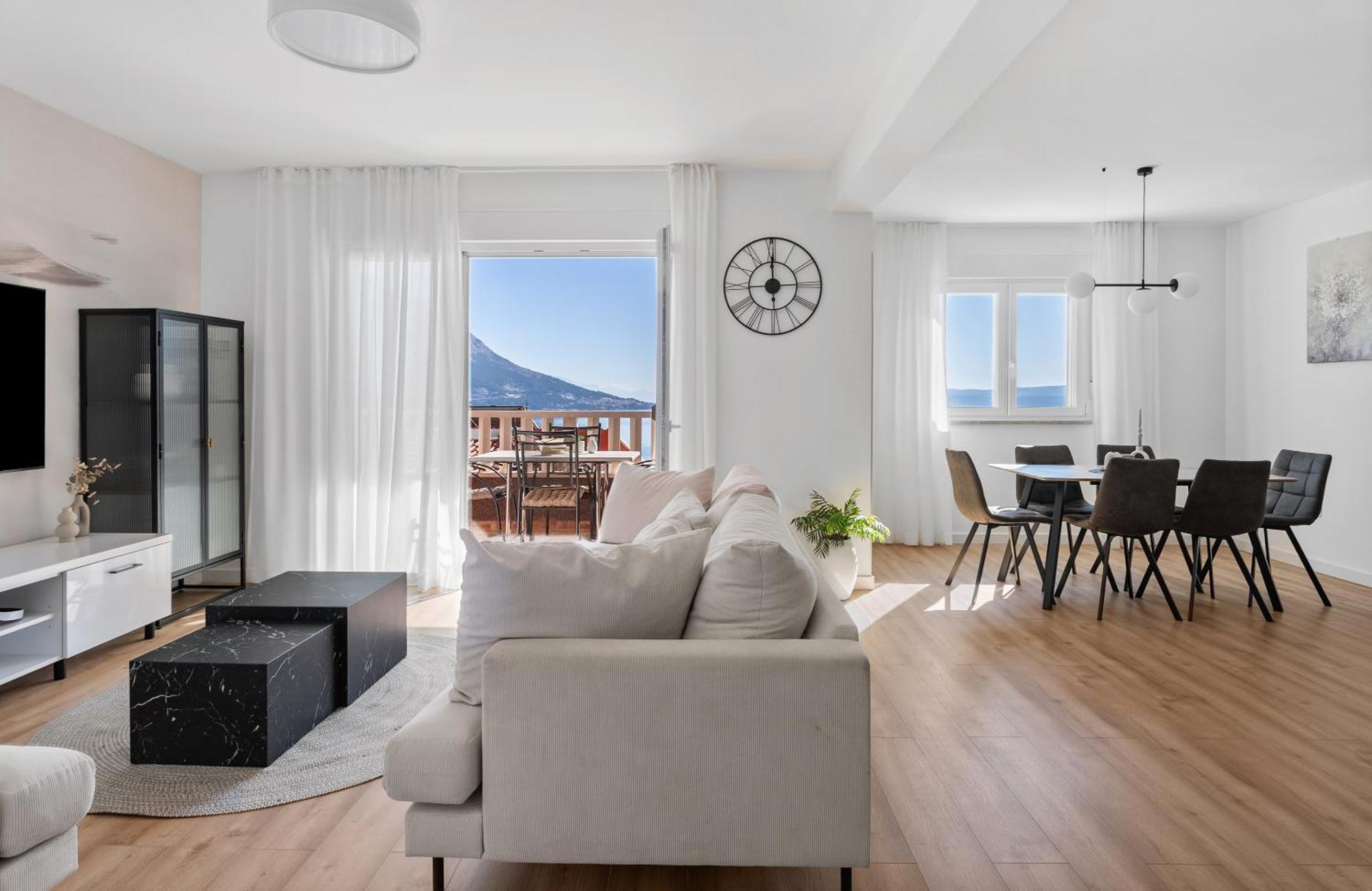Apartments Bakota Omis Exterior photo